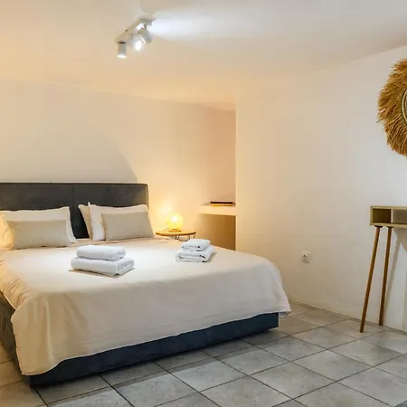 Villa Aquileria By Ethos Hospitality *